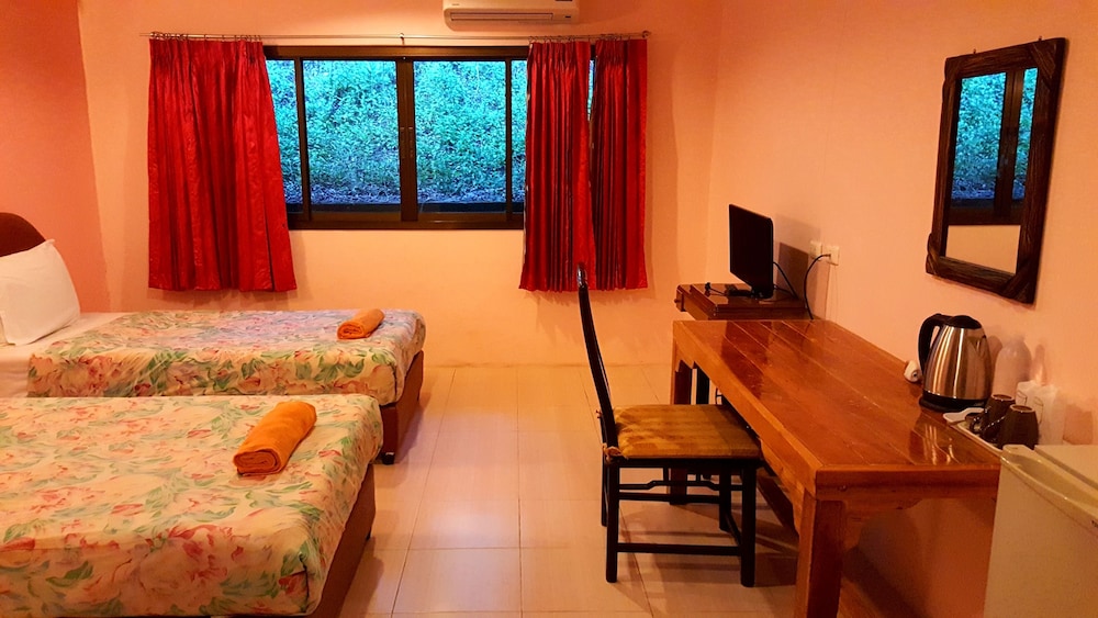 baan suan sook resort