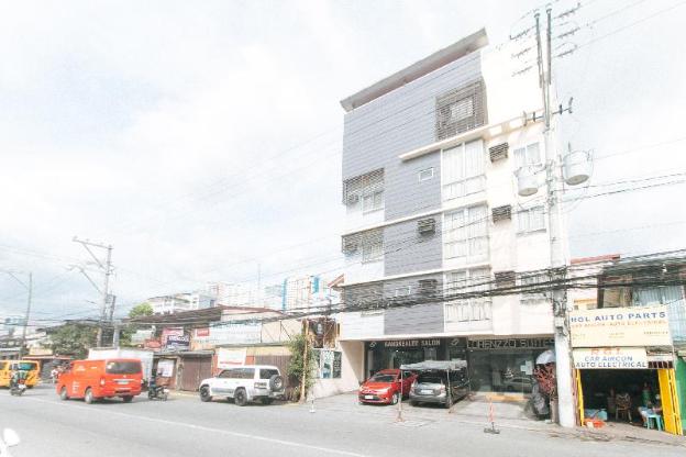 lorenzzo suites hotel