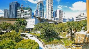 lorenzzo suites hotel