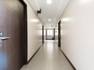 lorenzzo suites hotel