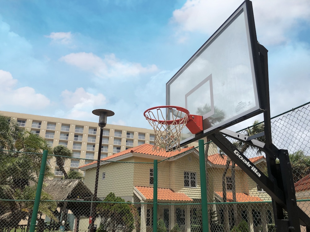 playa linda beach resort