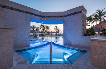playa linda beach resort