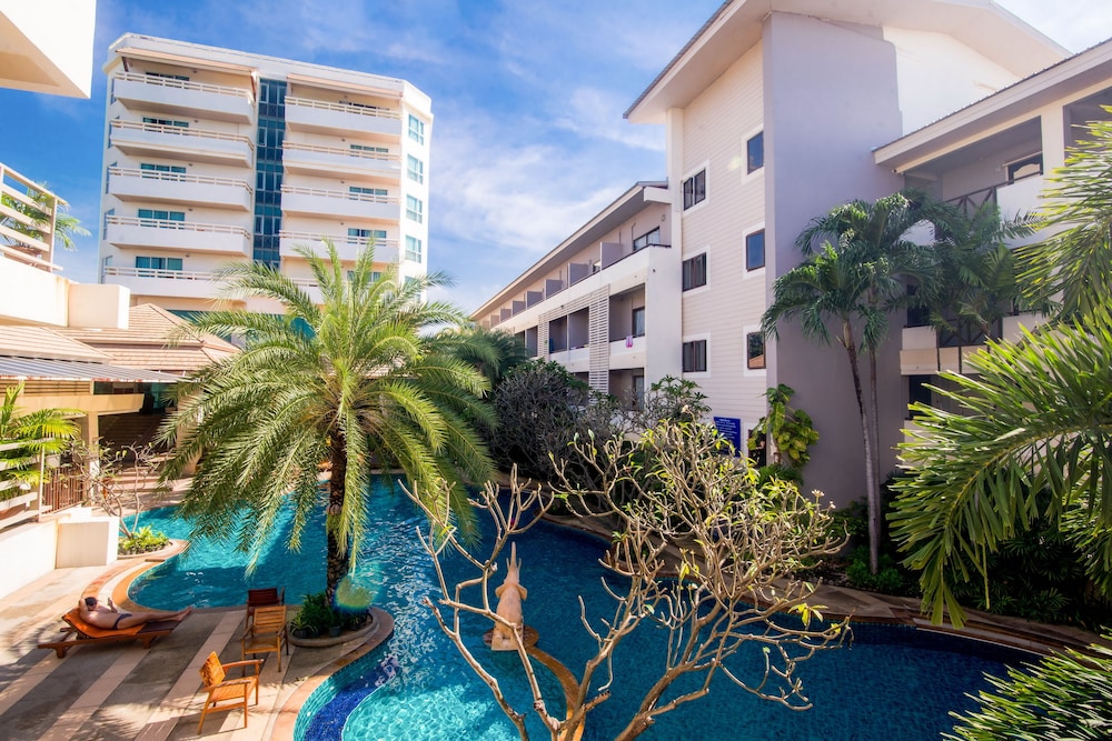 sea breeze jomtien resort