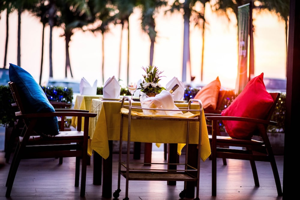 sea breeze jomtien resort