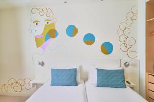 blume cruz suites
