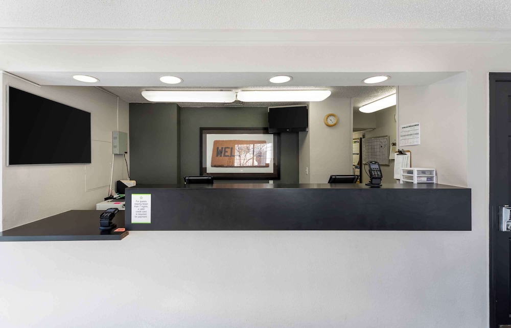 extended stay america select suites denver cherry creek