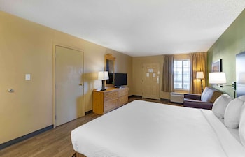 extended stay america select suites denver cherry creek