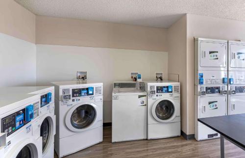 extended stay america select suites denver cherry creek