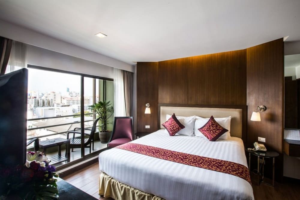 the one hotel bay breeze pattaya