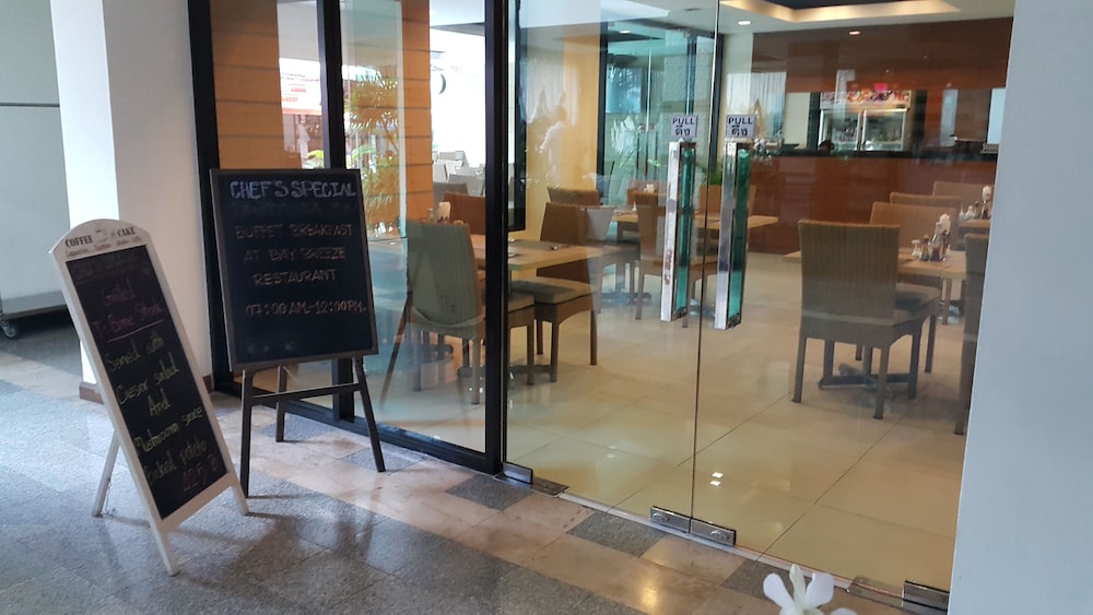 the one hotel bay breeze pattaya