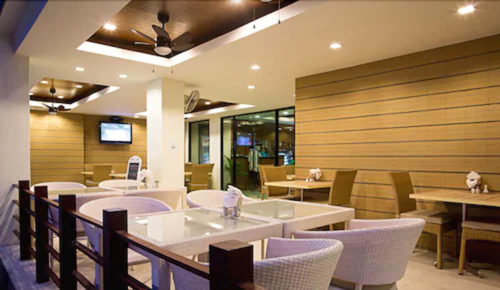 the one hotel bay breeze pattaya