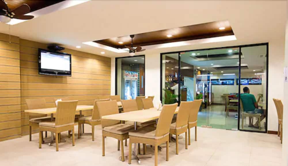 the one hotel bay breeze pattaya