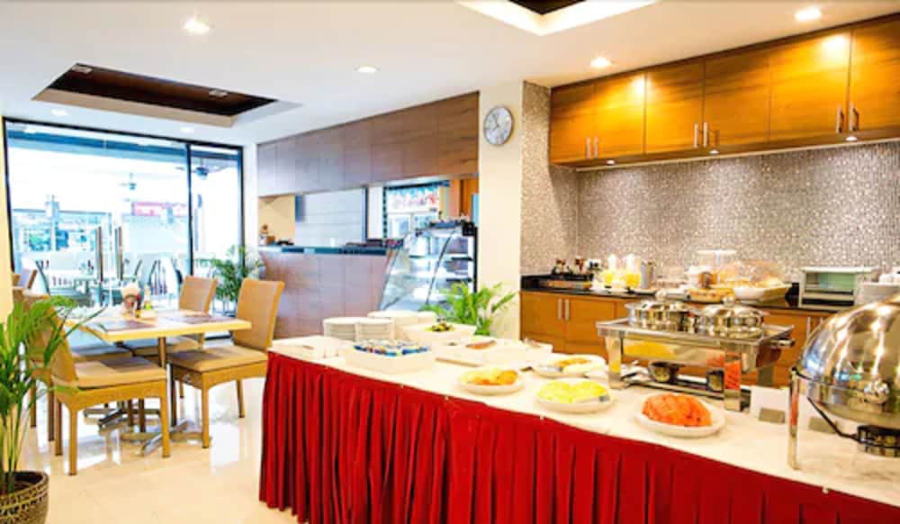 the one hotel bay breeze pattaya