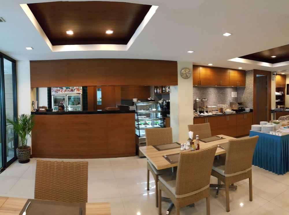 the one hotel bay breeze pattaya