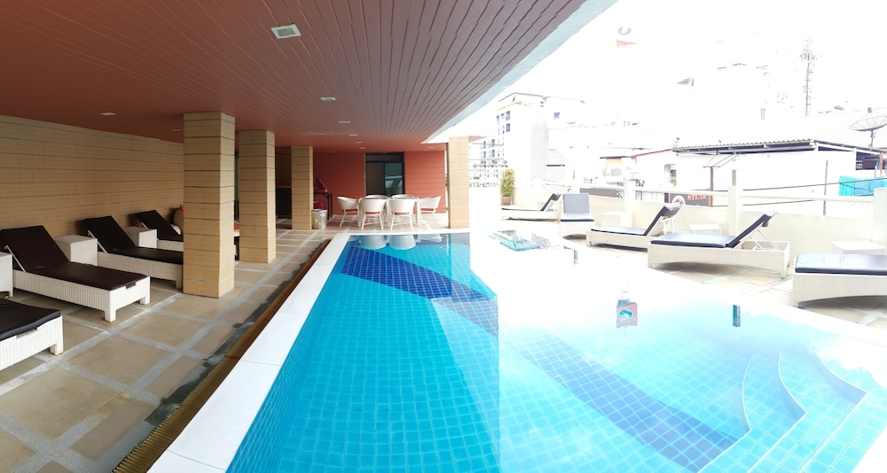 the one hotel bay breeze pattaya