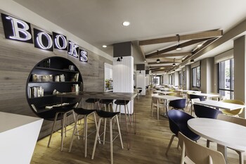 compostela suites apartments