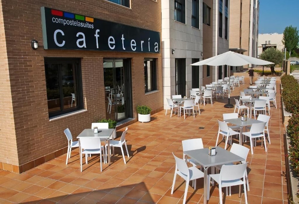 compostela suites apartments