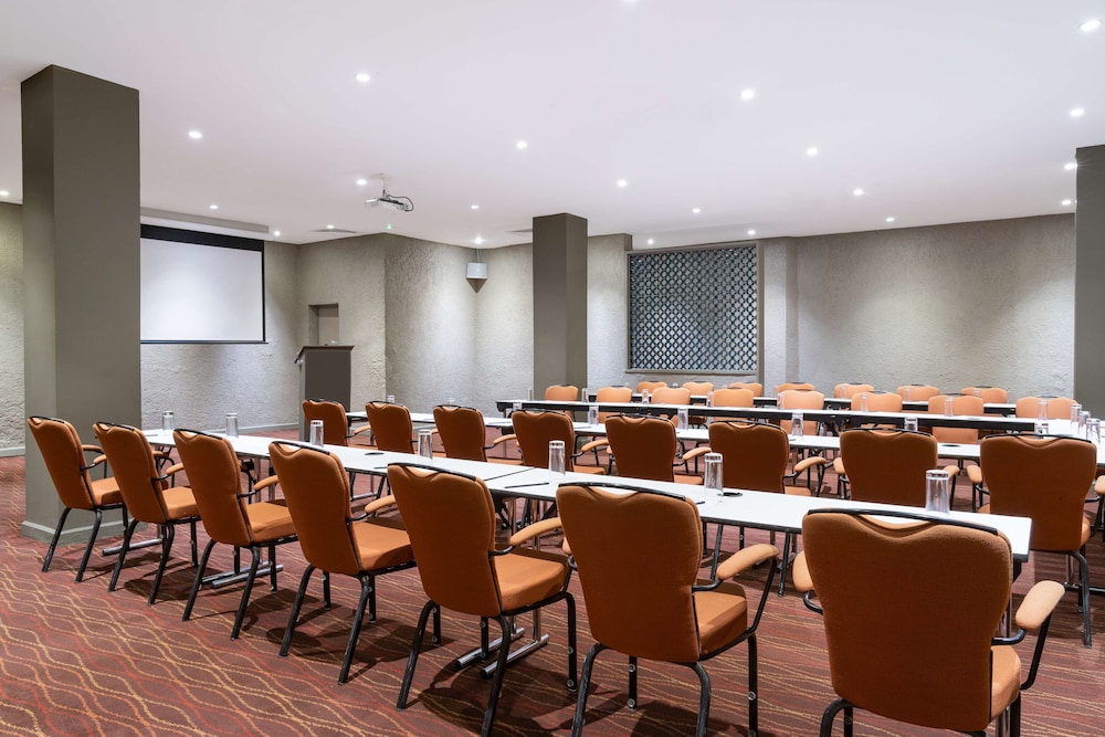 radisson blu mammy yoko hotel freetown