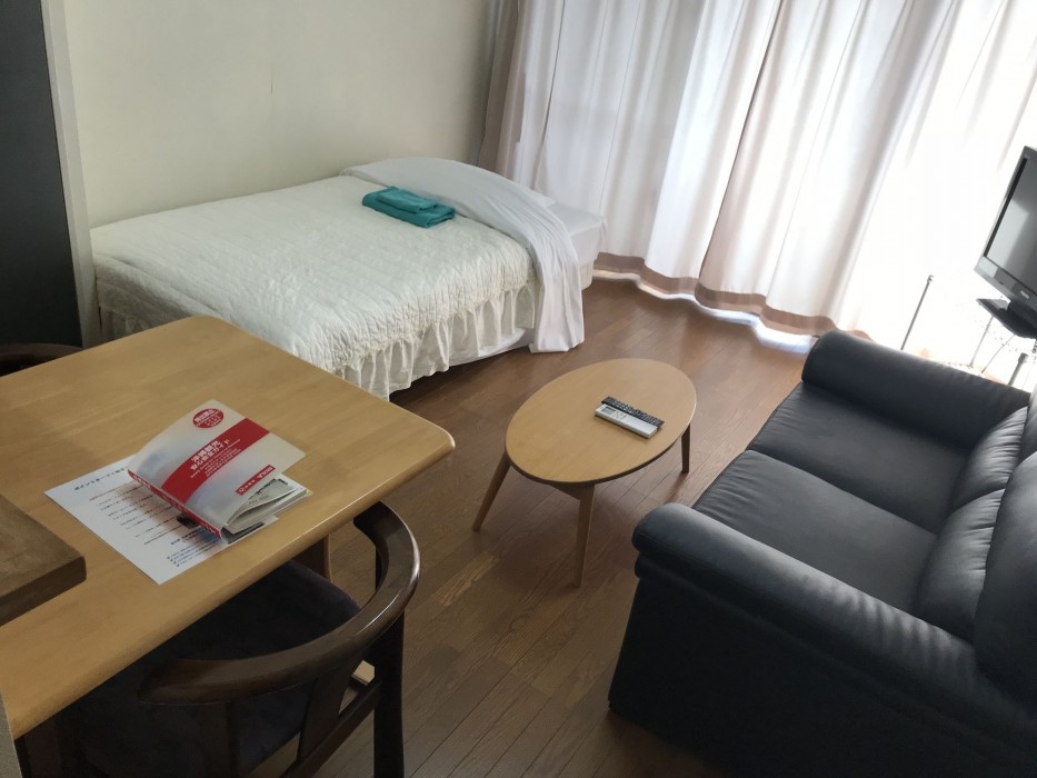 weekly harborview mansion main building