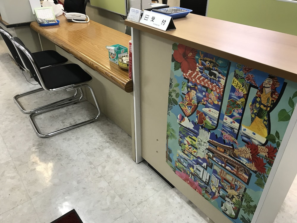 weekly harborview mansion main building