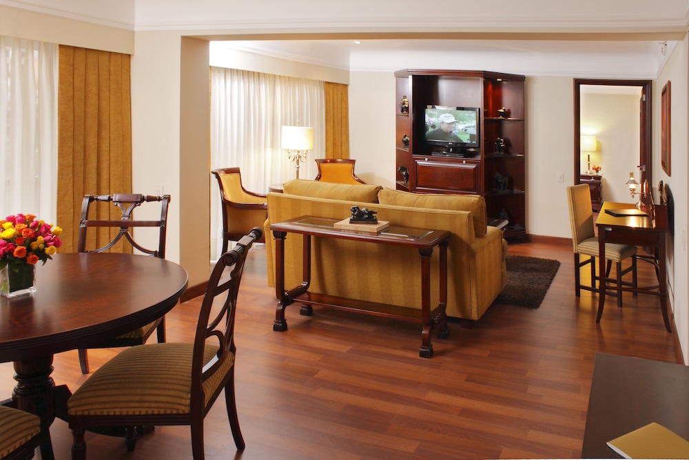 hotel estelar la fontana