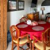 captains table hotel