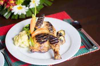 Tree Of Life Nature Resort,Hedeniya>>Harispattuwa,4 star