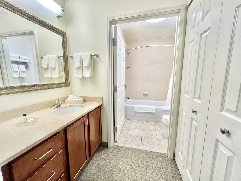 staybridge suites detroit novi by ihg