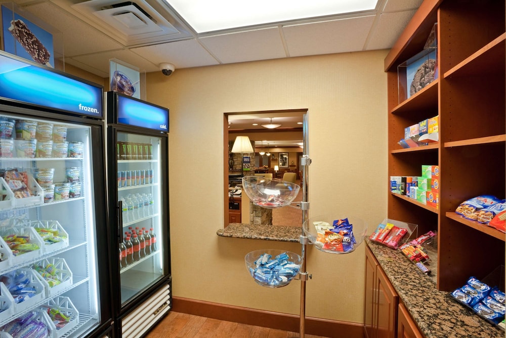 hampton inn detroit utica shelby township