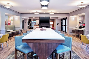 Hampton Inn Detroit/Utica-Shelby Township,Hazel Park>>Detroit,3 star