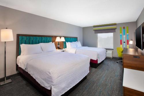 hampton inn detroit utica shelby township