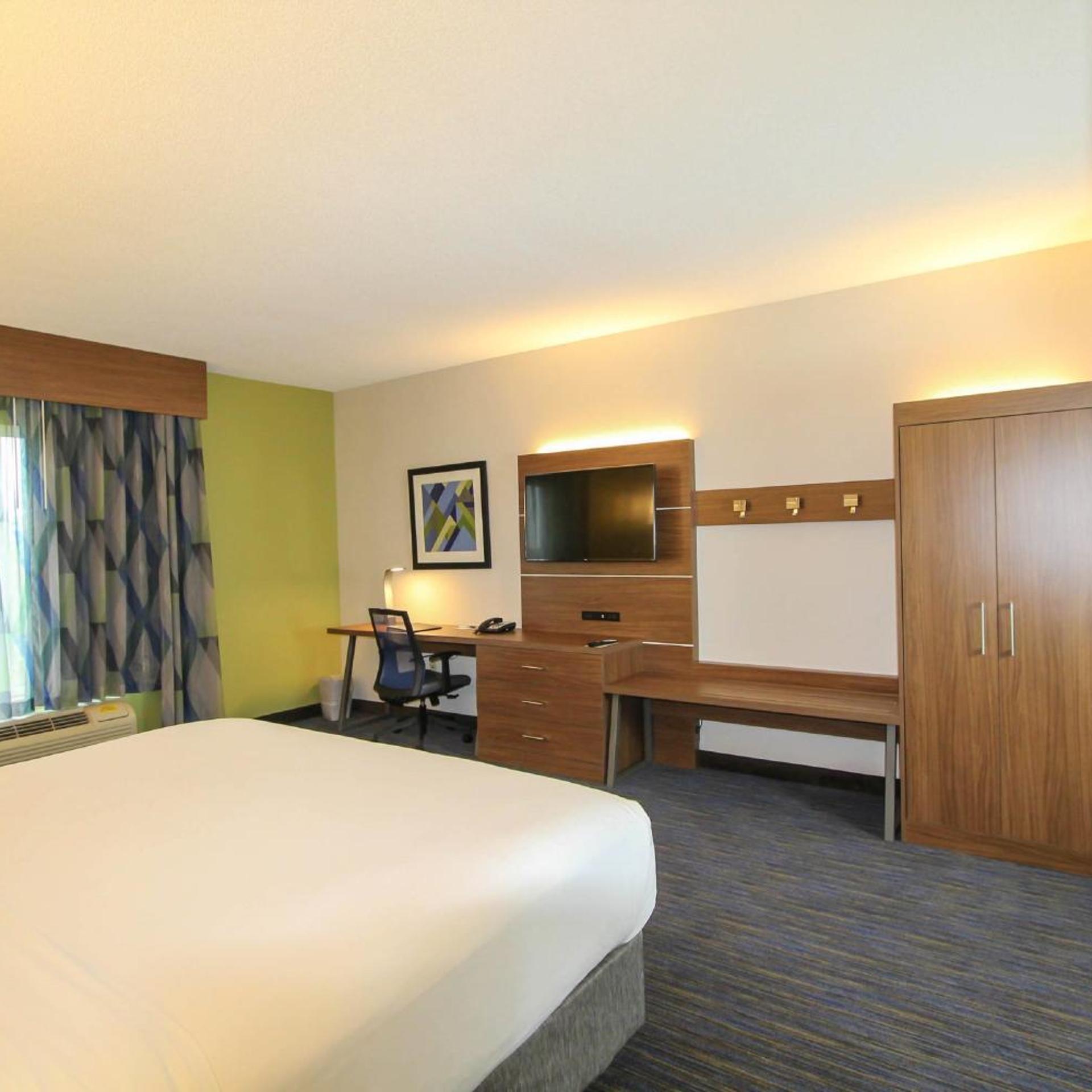 holiday inn express hotel and suites charleston north by ihg