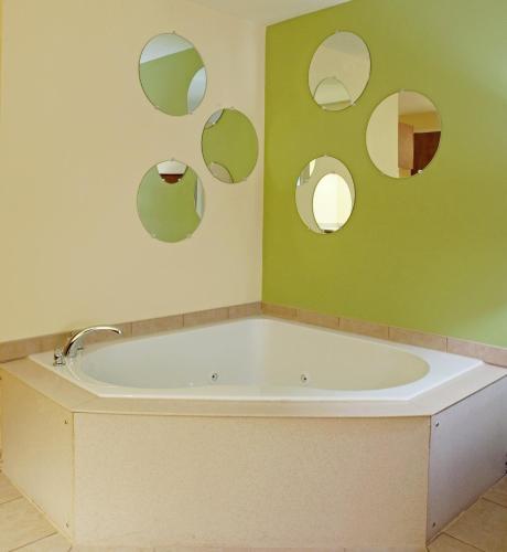 holiday inn express hotel and suites charleston north by ihg
