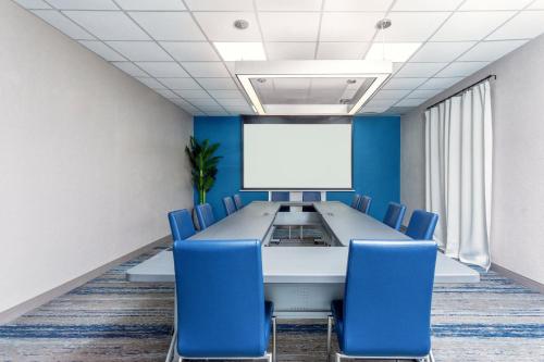 holiday inn express and suites ormond beach north daytona