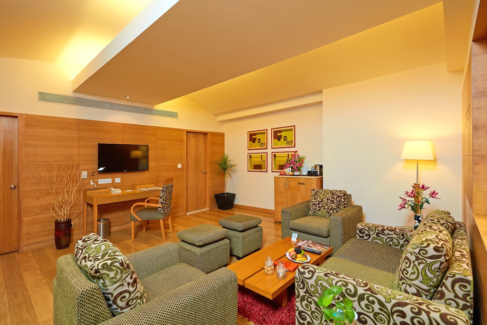 park plaza chennai omr