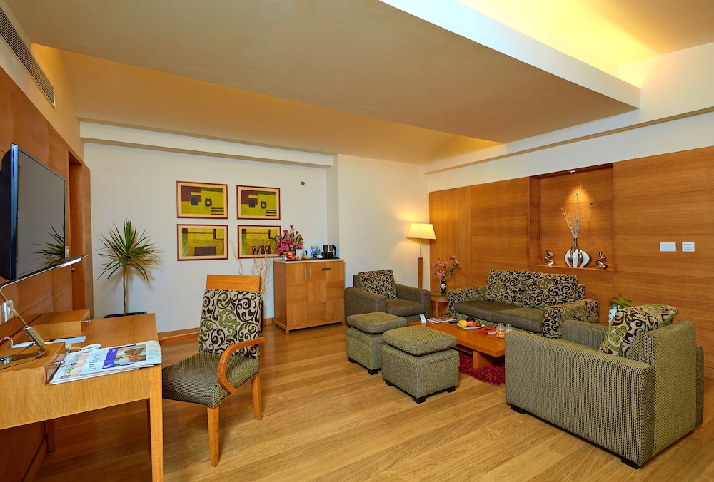 park plaza chennai omr