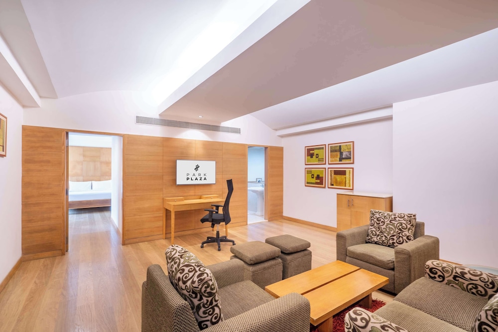 park plaza chennai omr