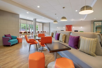 home2 suites by hilton charlotte i 77 south nc