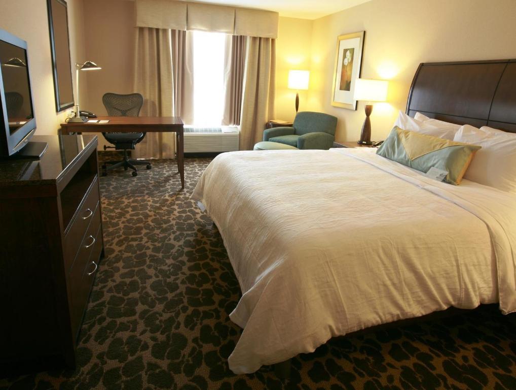hilton garden inn charlotte concord