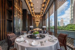 Regent Shanghai Pudong,210 Century Avenue,5 star