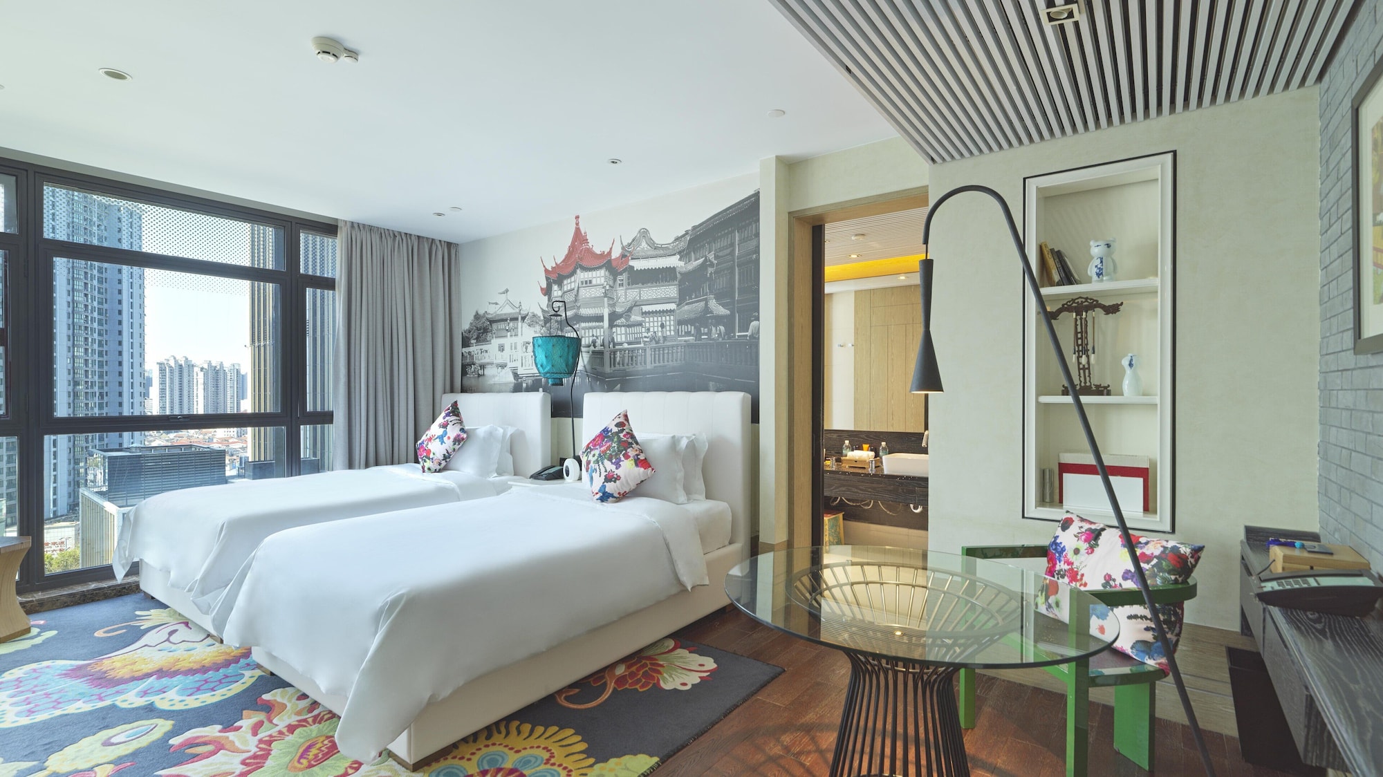 hotel indigo shanghai on the bund by ihg