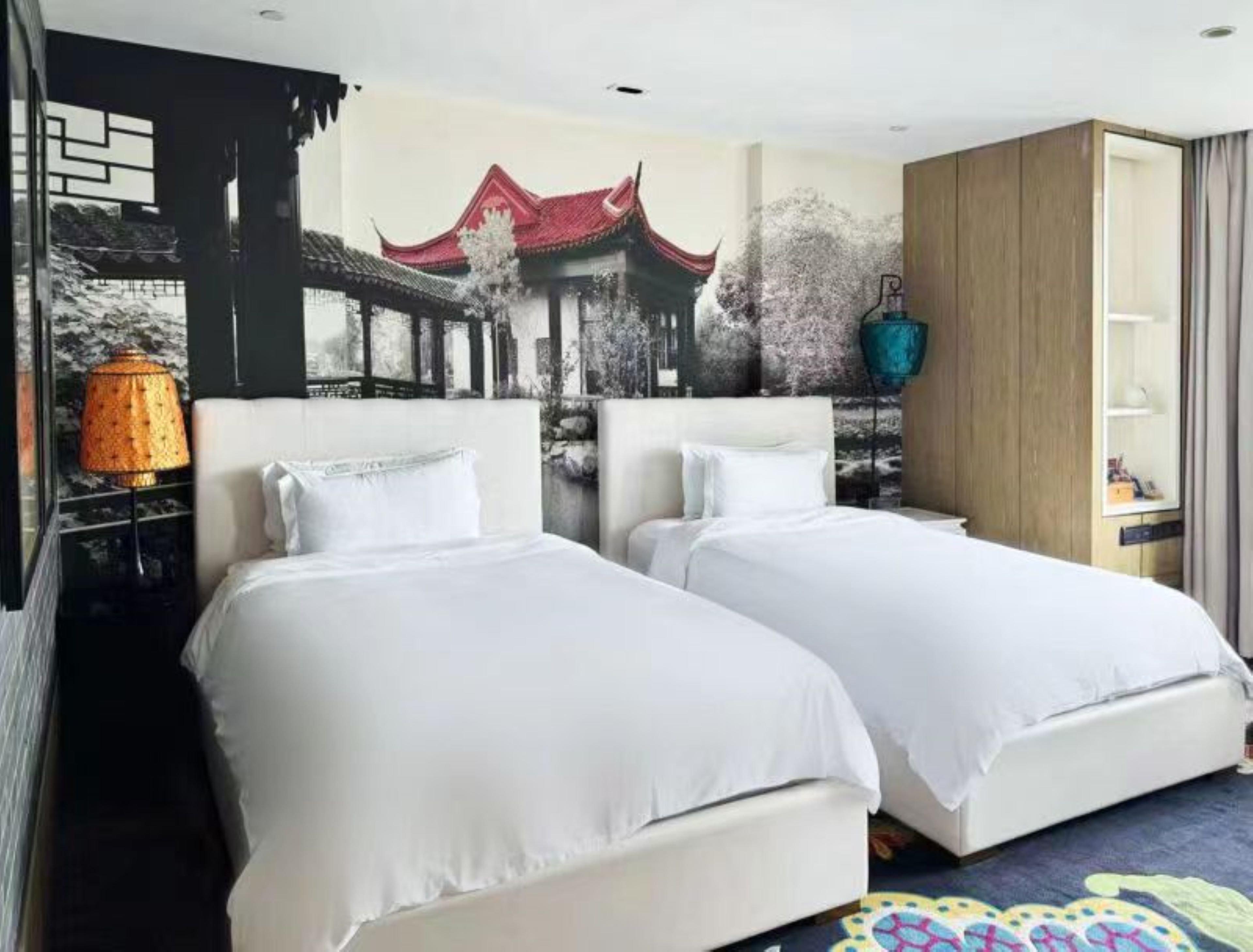 hotel indigo shanghai on the bund by ihg