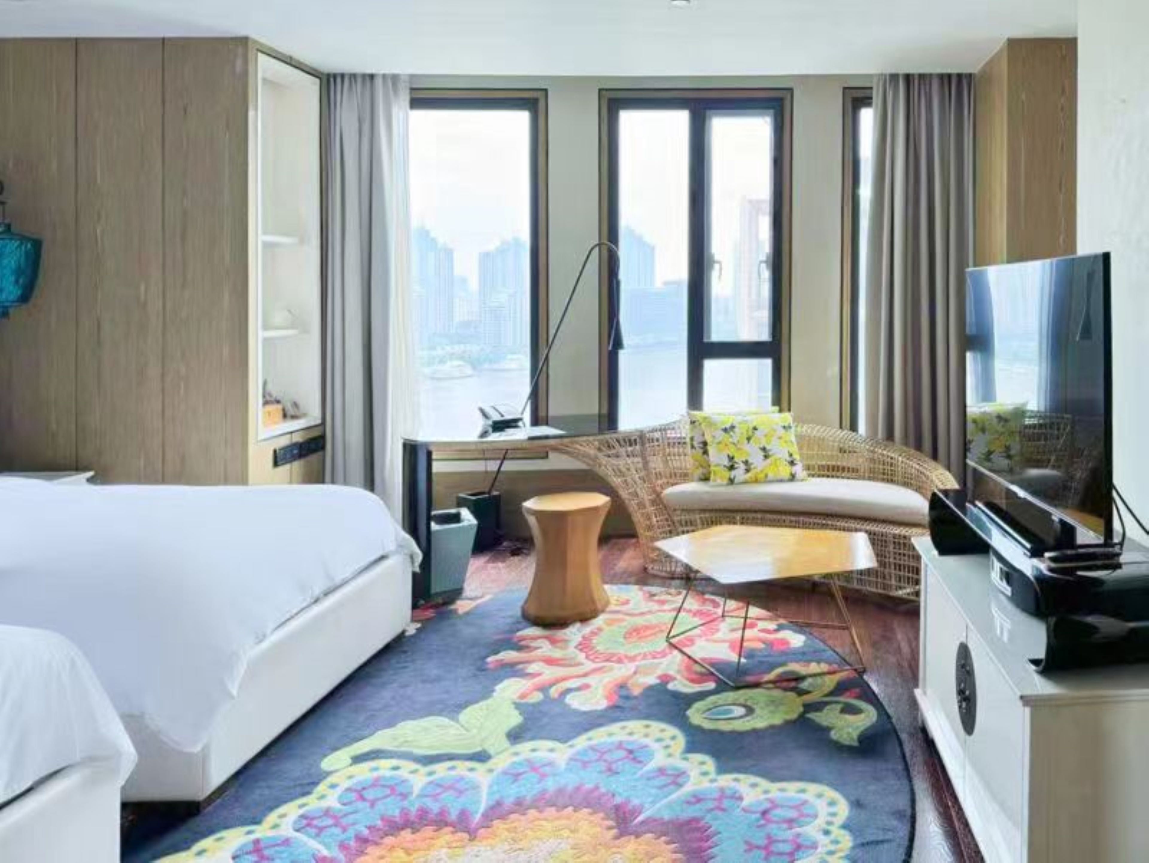 hotel indigo shanghai on the bund by ihg