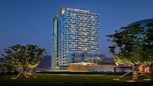 hotel indigo shanghai on the bund by ihg