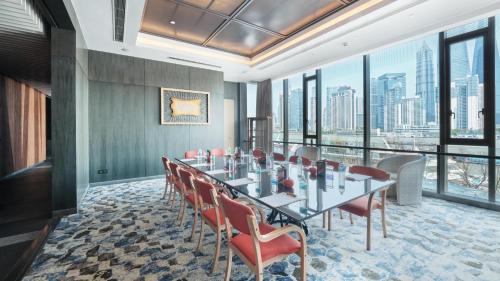 hotel indigo shanghai on the bund by ihg