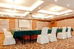 Holiday Inn Shanghai Pudong By Ihg,Shanghai>>Pudong,4 star