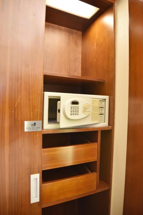 holiday inn shanghai pudong by ihg