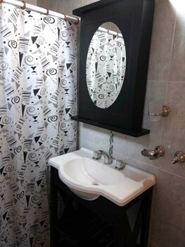 hostal el tomolasta