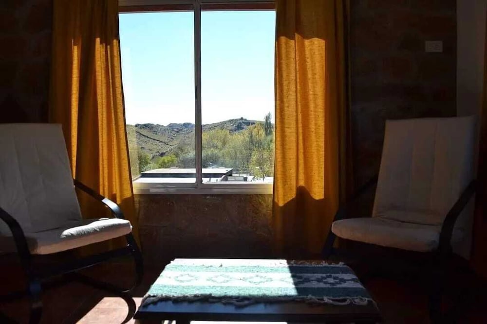hostal el tomolasta