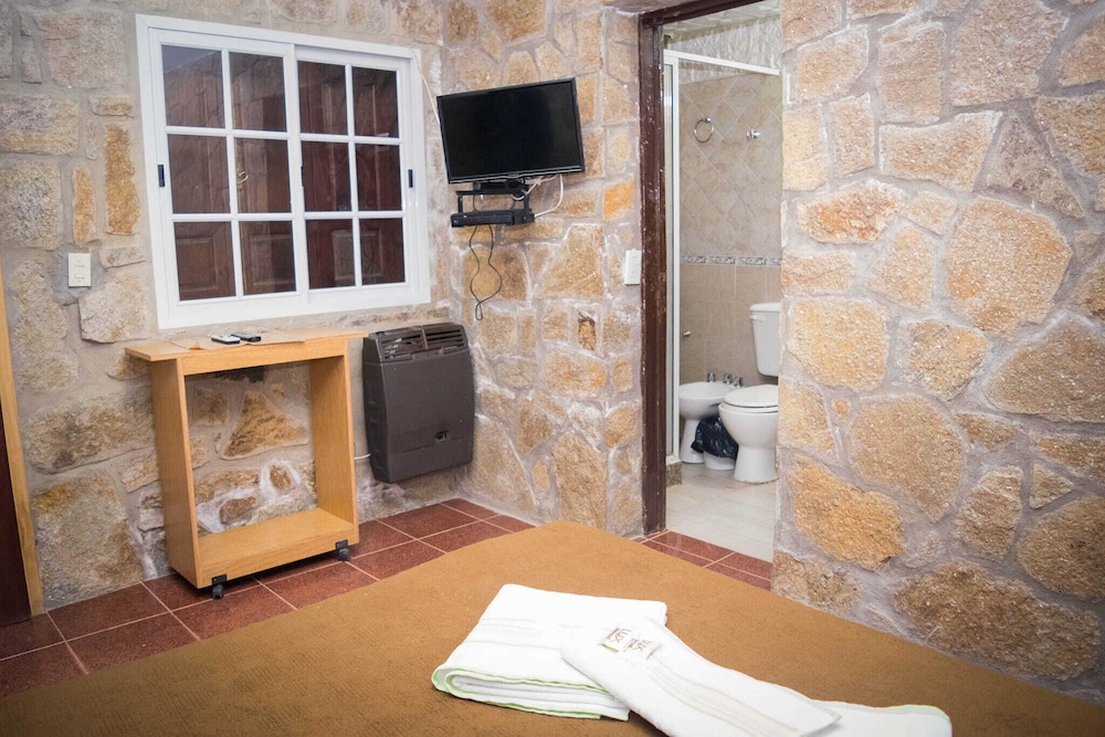 hostal el tomolasta